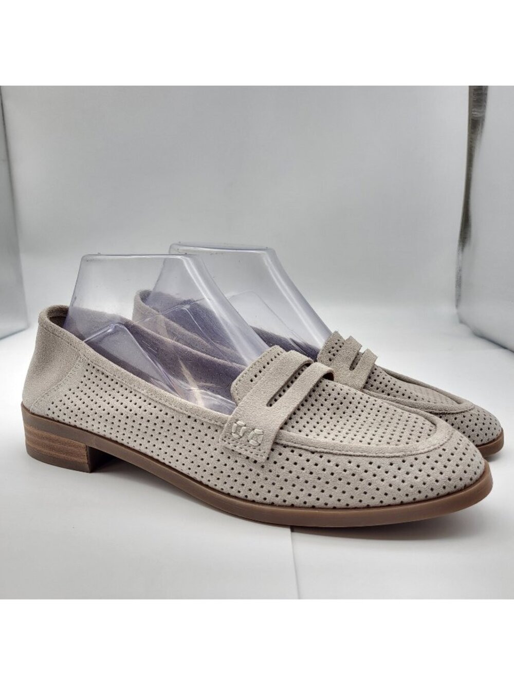 Lucky Brand Caylon Penny Loafers 8.5 Suede Leather Perforated Slip On Moc Shoe